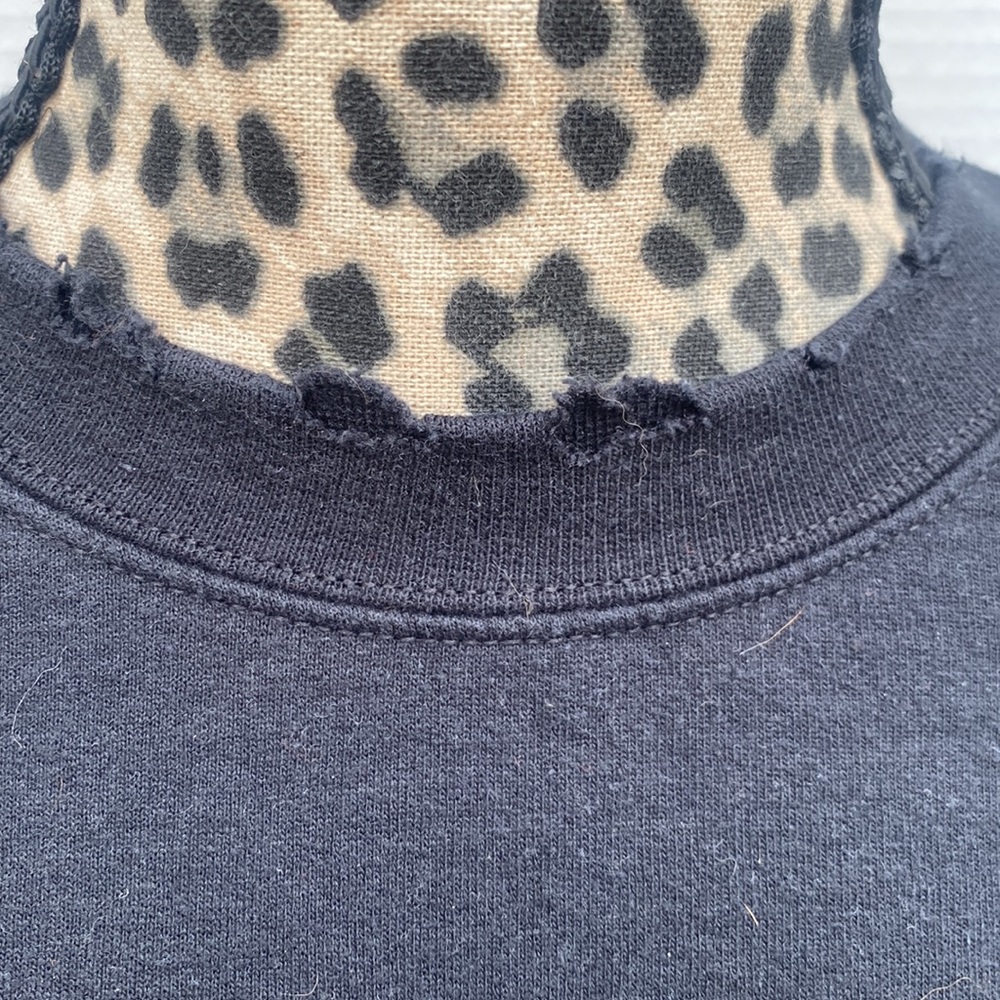 GUNS ‘N ROSES Distressed Sweatshirt - Picture 2 of 3